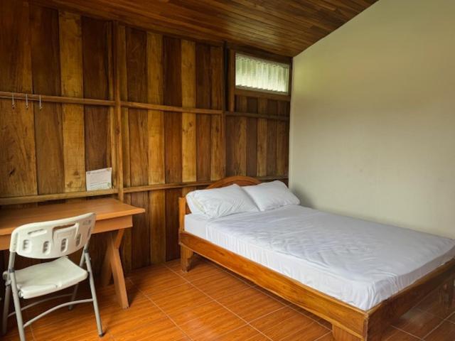 Alpha Arenal Hostel La Fortuna Exterior photo